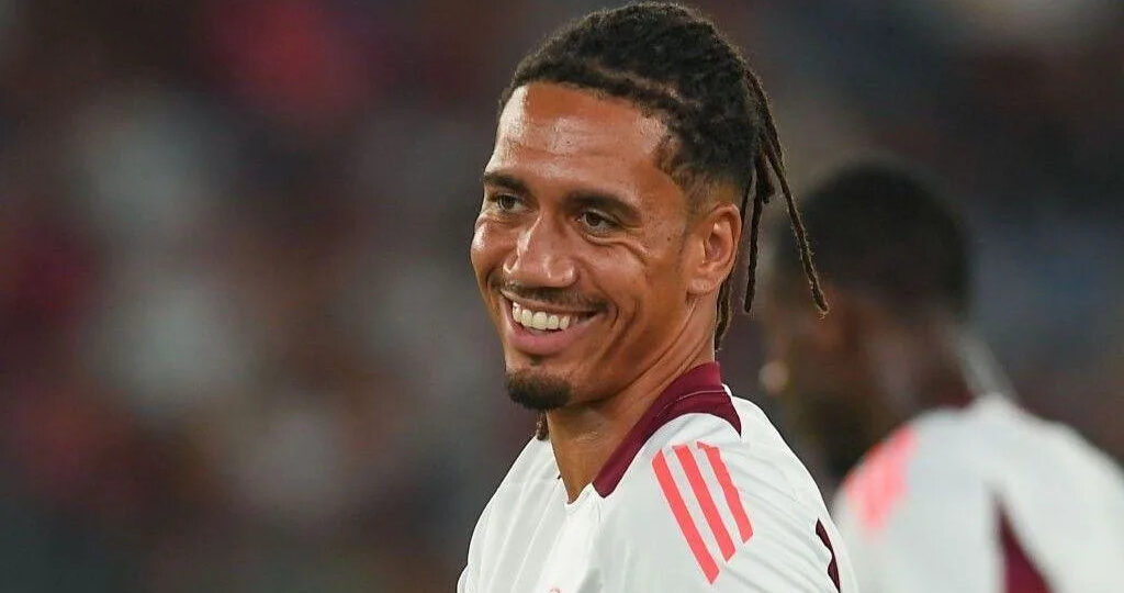 Mourinho, Ferguson & search for new club - what next for Smalling?