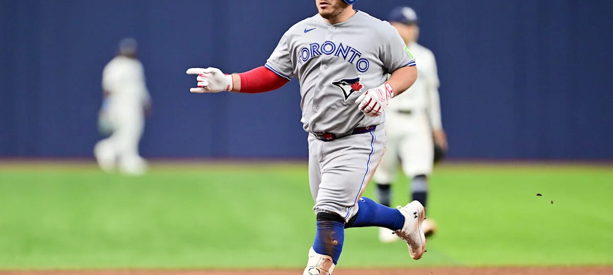 Alejandro Kirk falls triple short of cycle as Blue Jays beat Rays for 6th win in past 8 games