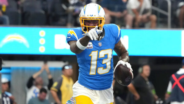 NFL world reacts to Colts signing free agent WR Keenan Allen