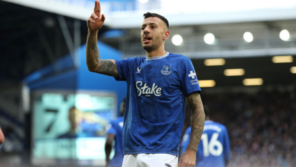 Everton and Crystal Palace agree McNeil-Johnson swap