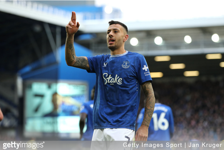 Everton and Crystal Palace agree McNeil-Johnson swap