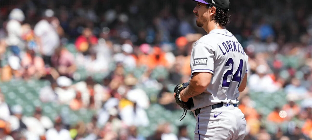 Rockies sunk by one big inning, fall to the Giants 7-1