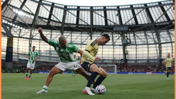 Divisive Arsenal star emerging as popular transfer option for Euro giants