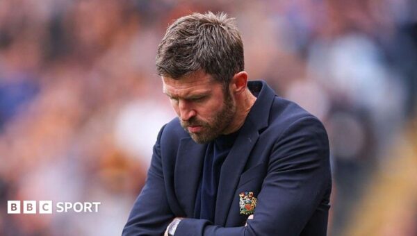 Man Utd ‘didn’t look ready’ – but hurting Carrick remains calm