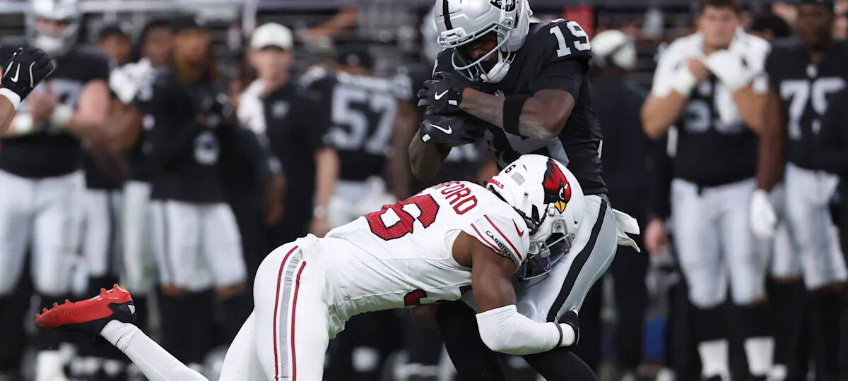 Raiders sixth-round rookie receiver Malik Benson earning first-team reps