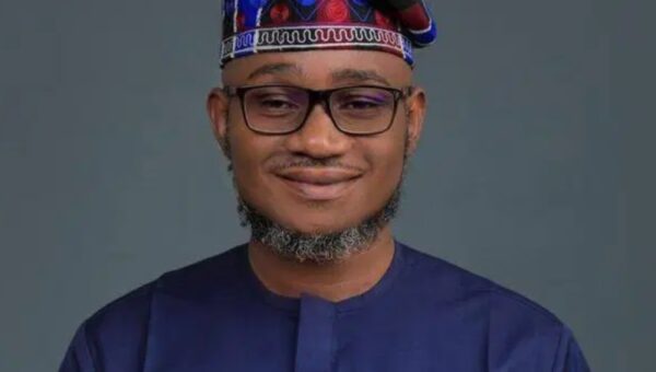 ‘I’m Obidient’ – Heavy blow on APC as Onjeh dumps Tinubu, Alia, meets Kwankwaso [VIDEO]