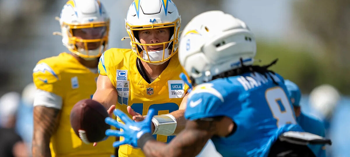 Biadasz injured as Herbert, Hampton shine in Chargers-49ers joint practice
