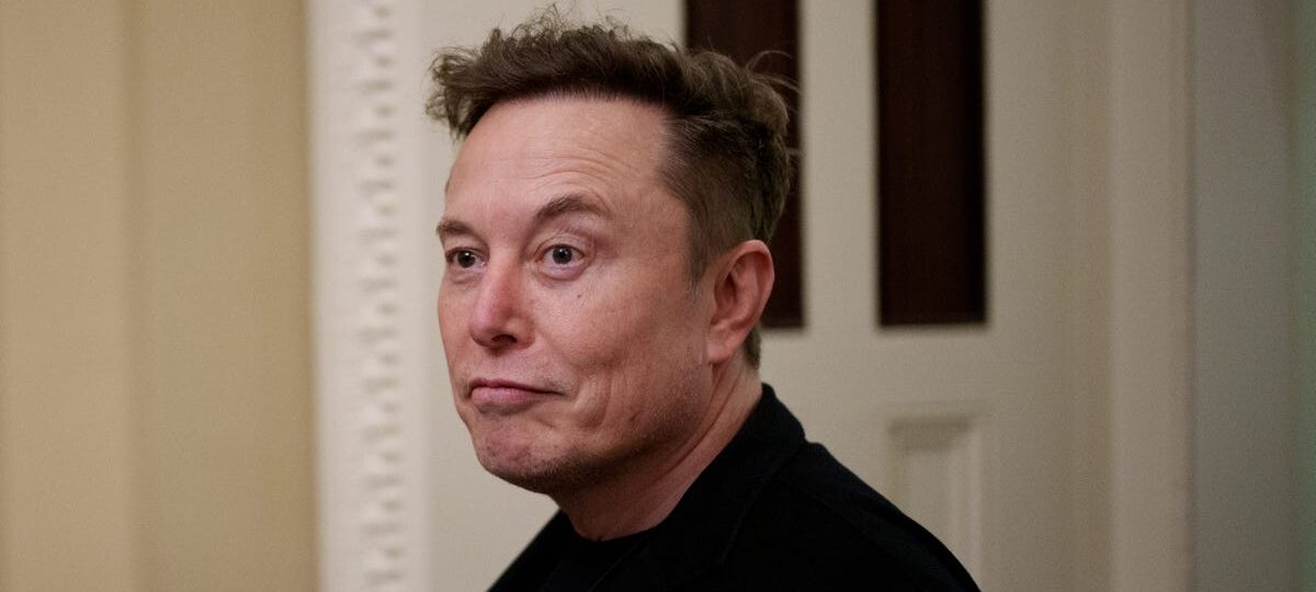 Elon Musk is looking for trades workers to build AI data centers — and his famous 3-bullet-point requirement applies