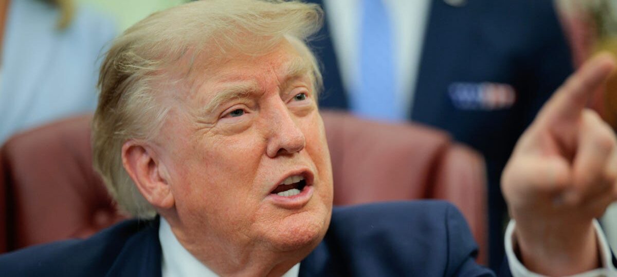'Great grass': Trump plugs Scotts Miracle-Gro, a company that he says did the White House a favor