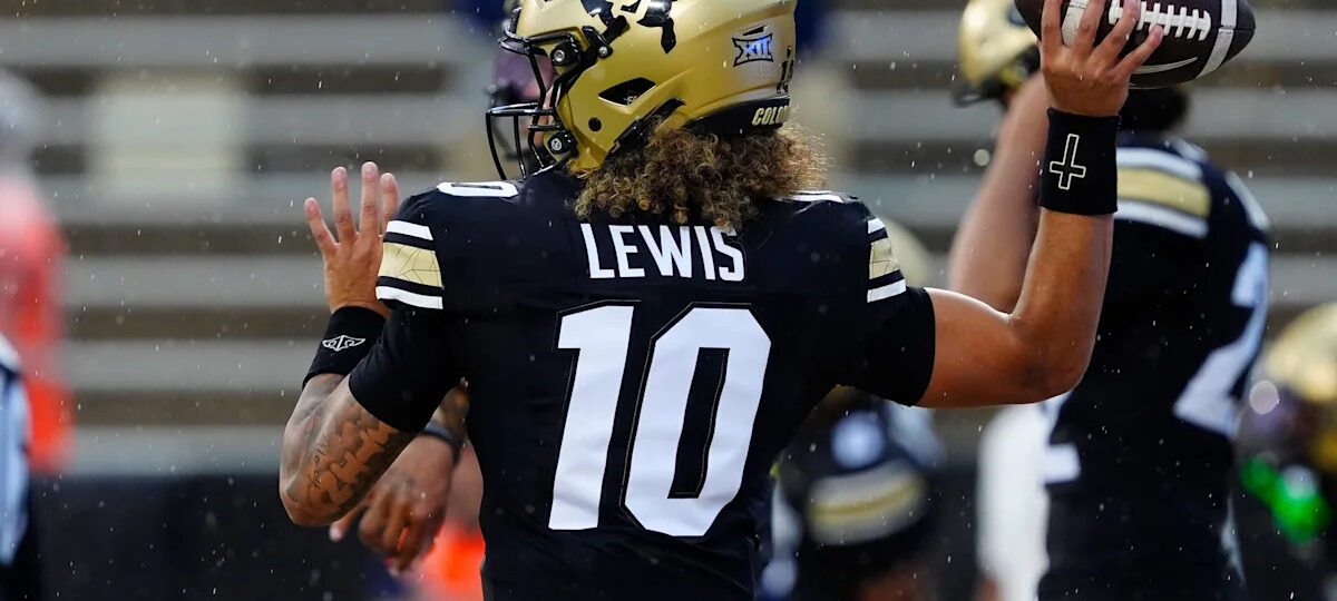 Julian Lewis named to Maxwell Award watch list ahead of the 2026 season