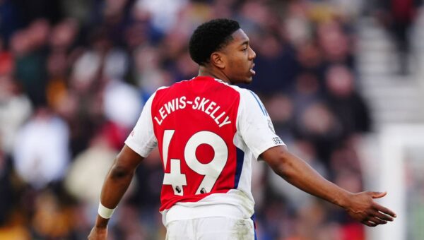 Transfer: Man Utd prepare offer to sign Arsenal star for Carrick as Arteta makes decision