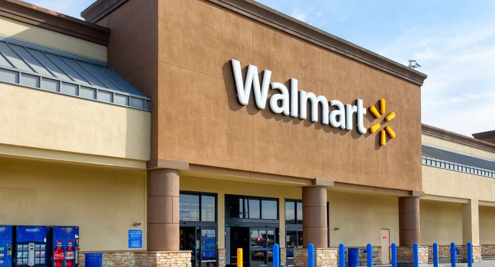 Walmart to finally start accepting Apple Pay and Google Pay