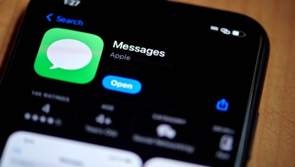 ChatGPT can now send texts for you with new Apple Messages plug-in