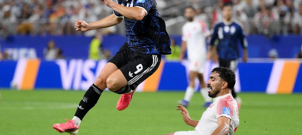 Atletico Madrid under maximum pressure as Barcelona wait on Julian Alvarez breakthrough