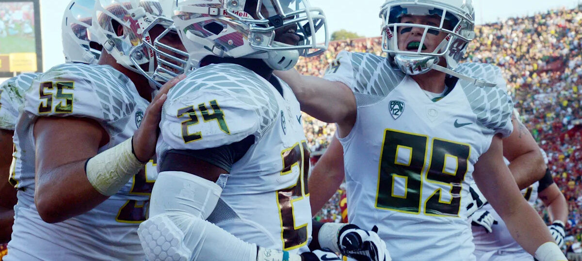 Jamari Johnson teases Oregon uniforms vs. USC, Washington