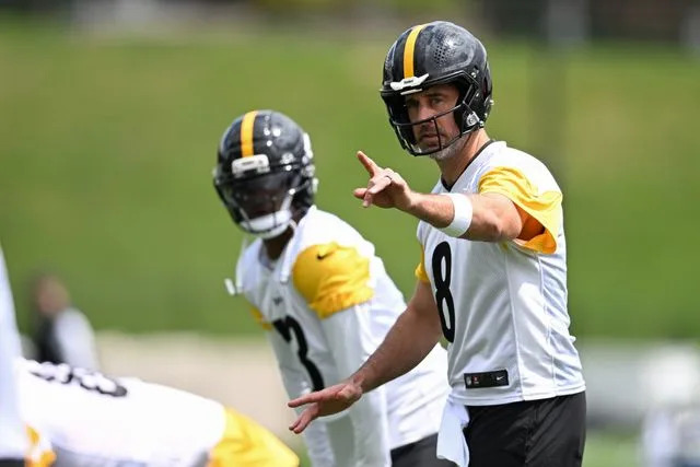 Aaron Rodgers returns to ESPN airwaves to take shot at ‘coward Tony Faucci’
