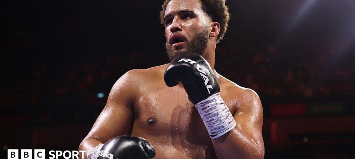 British heavyweight Moses Itauma stretchered out after gruelling world title defeat