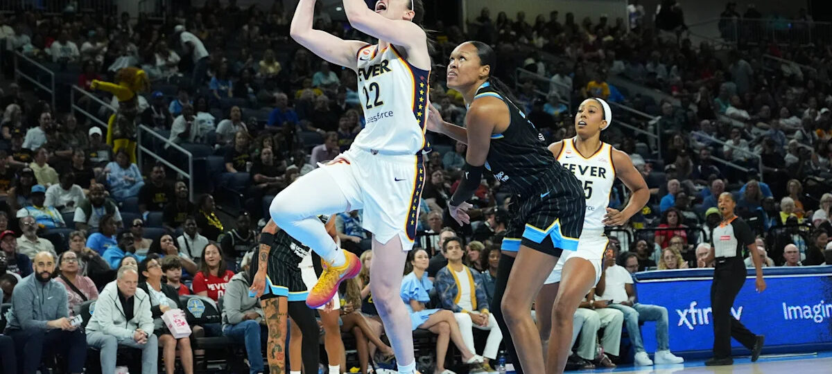 Caitlin Clark scores 37 points as the Fever beat the Sky 113-90