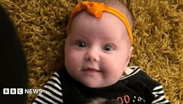 Mother jailed for killing baby by burning her with a hairdryer