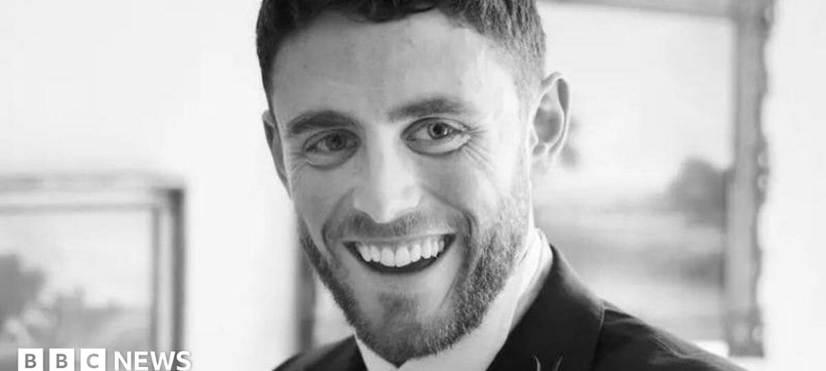 One million sign petition to keep PC Harper's killers in jail