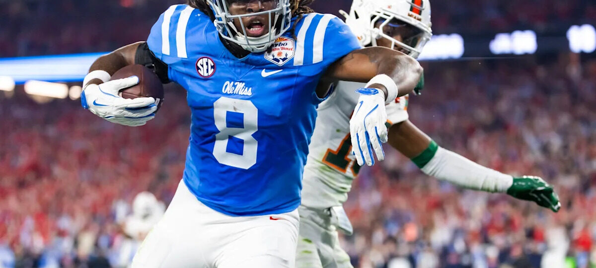 NFL tight end to join LSU to play college football if he clears waivers