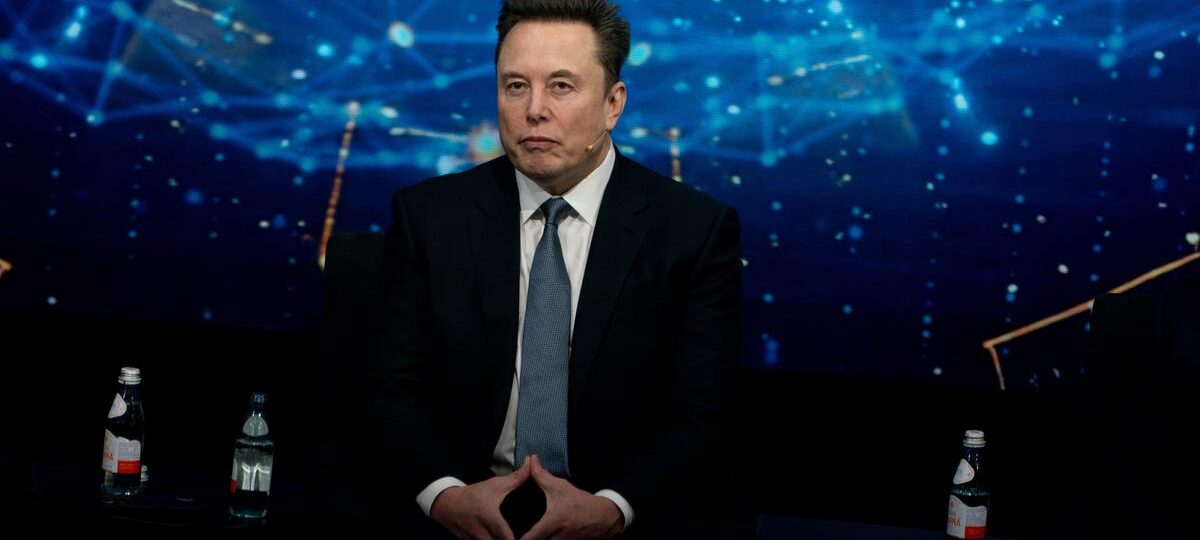 Elon Musk renews his battle with Delta after it snubbed Starlink for Jeff Bezos' Amazon Leo