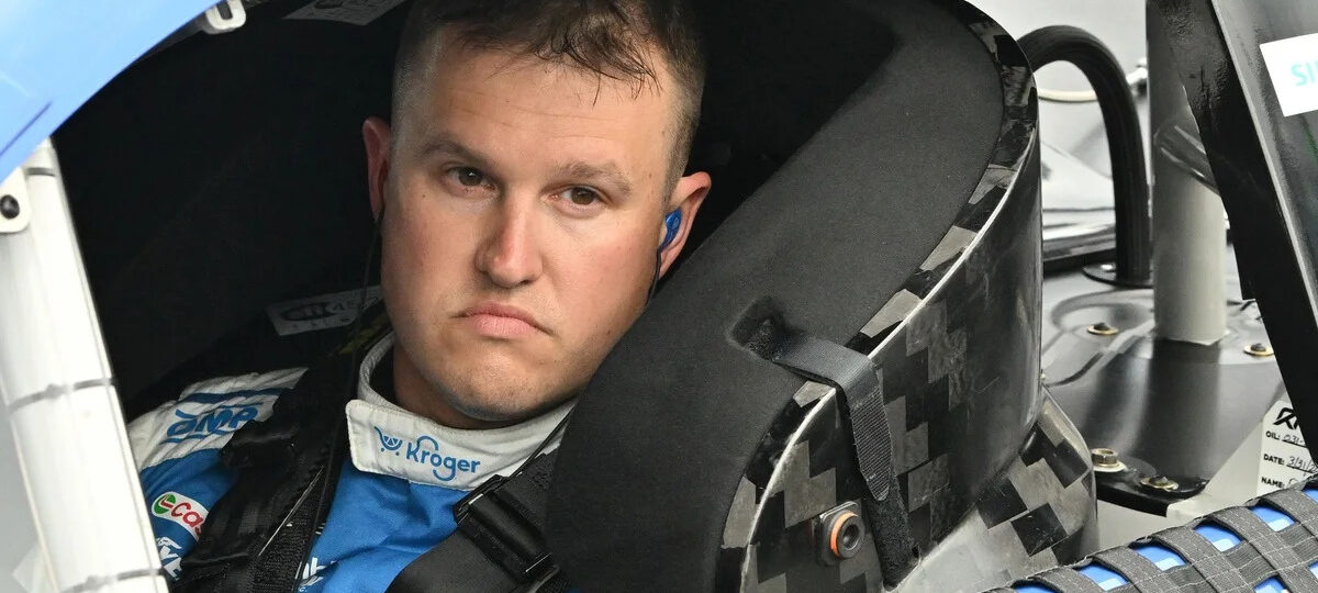 Two car chiefs ejected after Iowa NASCAR Cup inspection failures