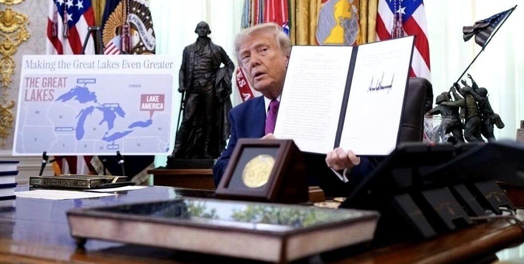 Trump signs order renaming Lake Ontario to Lake America