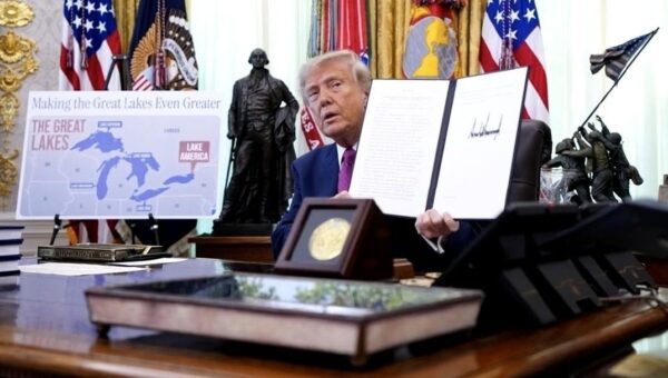 Trump signs order renaming Lake Ontario to Lake America