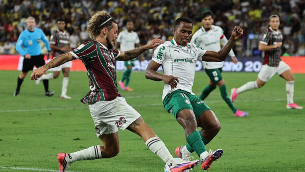 Flu beat Palmeiras, overcome Arias and refereeing row, win again