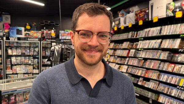 He turned a side hustle into a video game resale business that's brought in $4 million this year