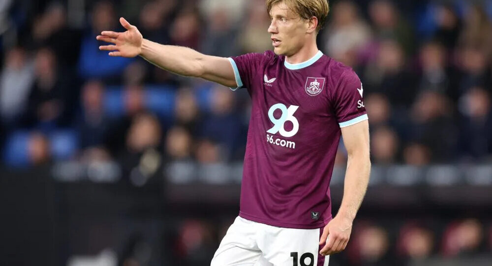 Everton interested in Burnley forward Zian Flemming