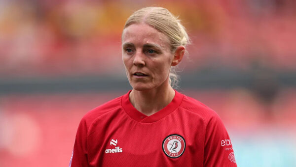 Role model Ingle signs new Bristol City deal