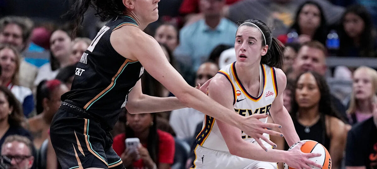 Kelsey Mitchell, Caitlin Clark help Fever continue hot streak with 106-92 victory over Liberty