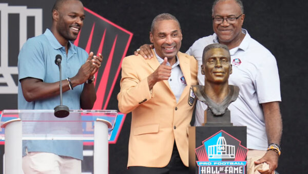 Roger Craig reveals he has vascular dementia during his Pro Football Hall of Fame speech