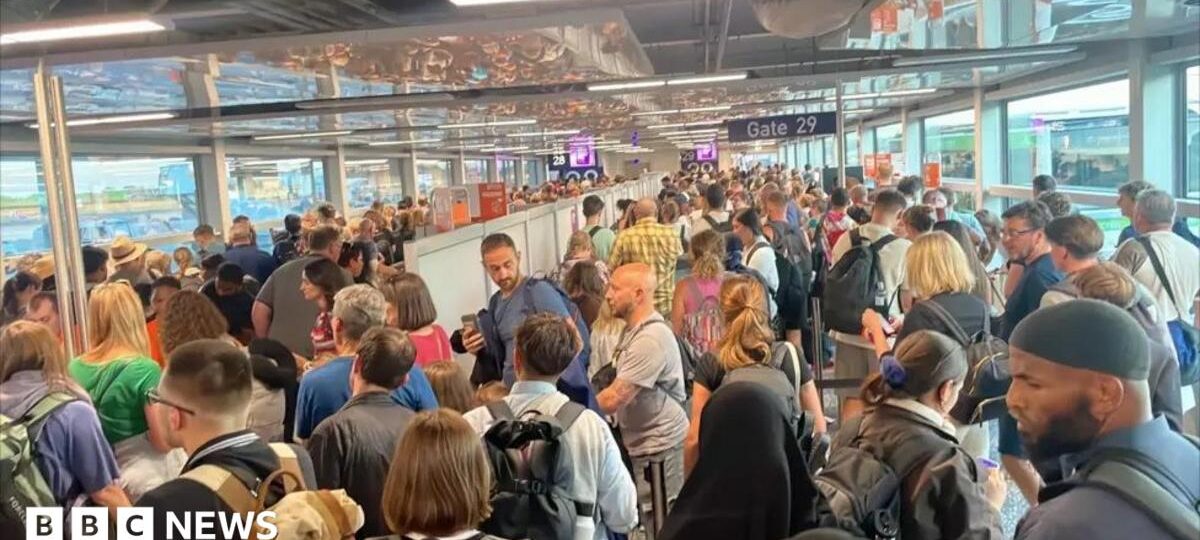 Hundreds stranded on second day of disruption at Bristol Airport