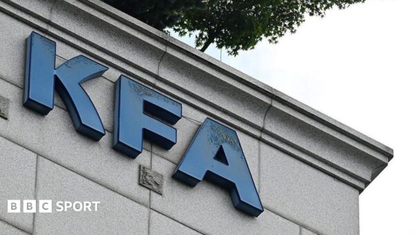 South Korea crisis deepens over sexual favours scandal