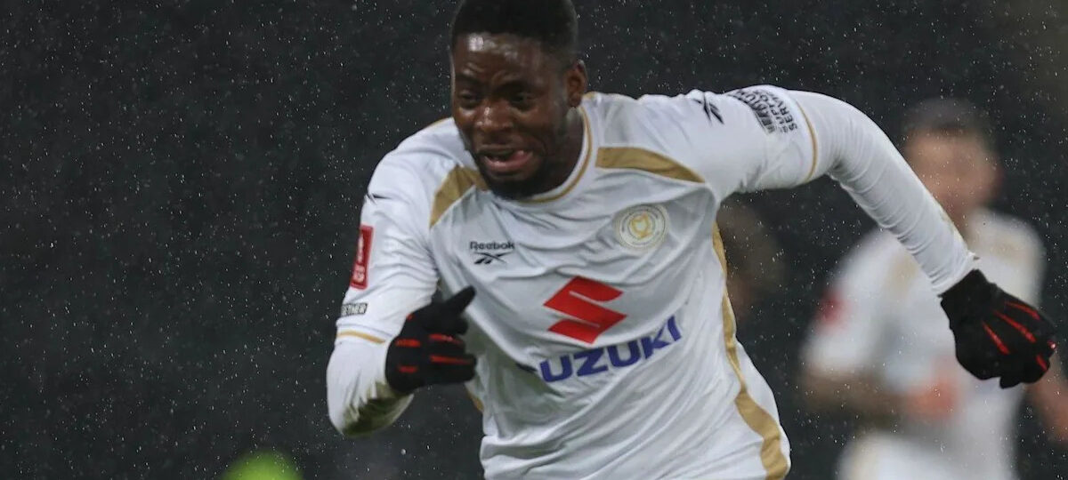 Ex-MK Dons winger Leko signs for Penybont