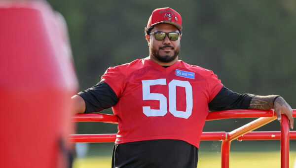 Report: Bills, 49ers and Bears have called Bucs about Vita Vea