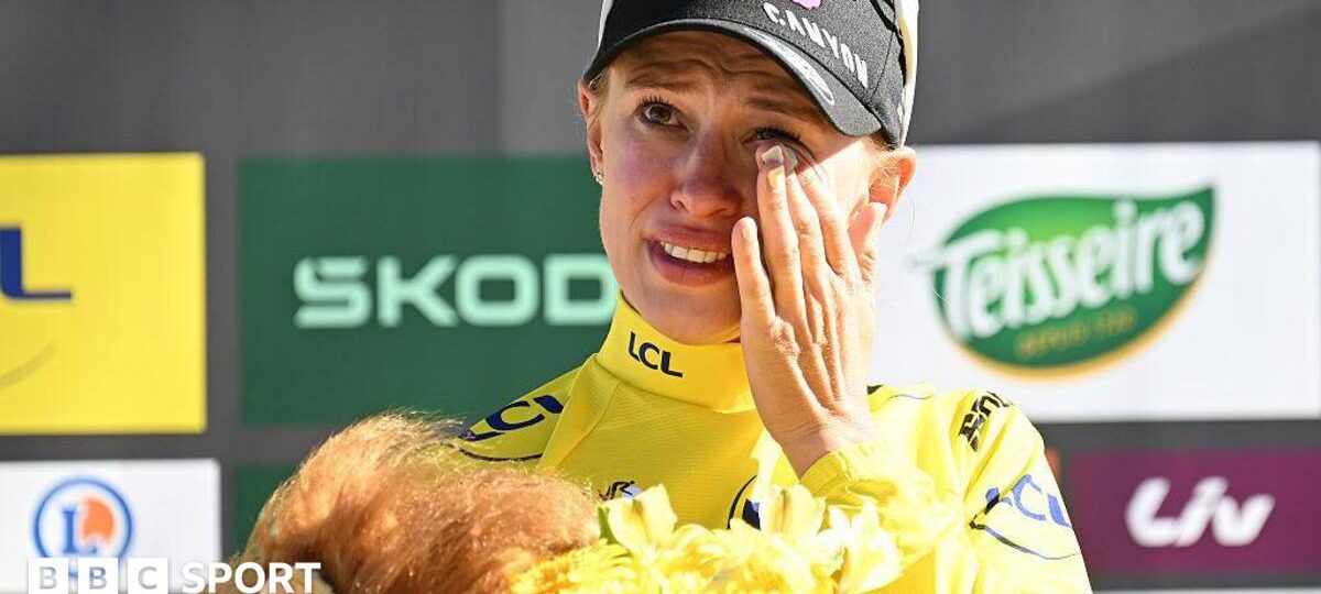 Niewiadoma-Phinney wins on Ventoux to take Tour lead
