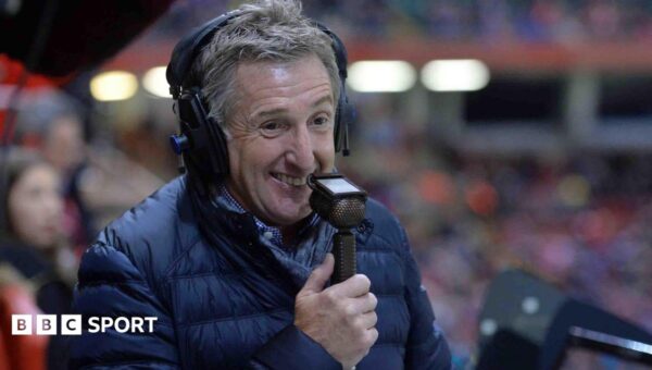 Davies calls for WRU board to step down