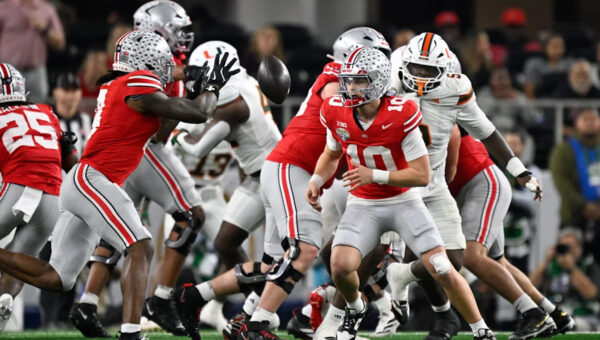 Two Ohio State football players named ESPN preseason All-Americans
