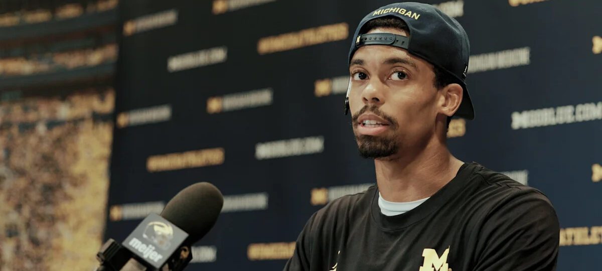 Michigan football coaches aim to fix passing woes
