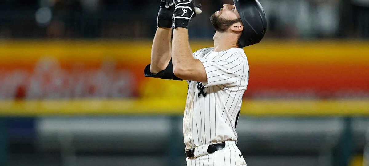 Ex-Brewers prospect Peters homers in fifth straight game for White Sox