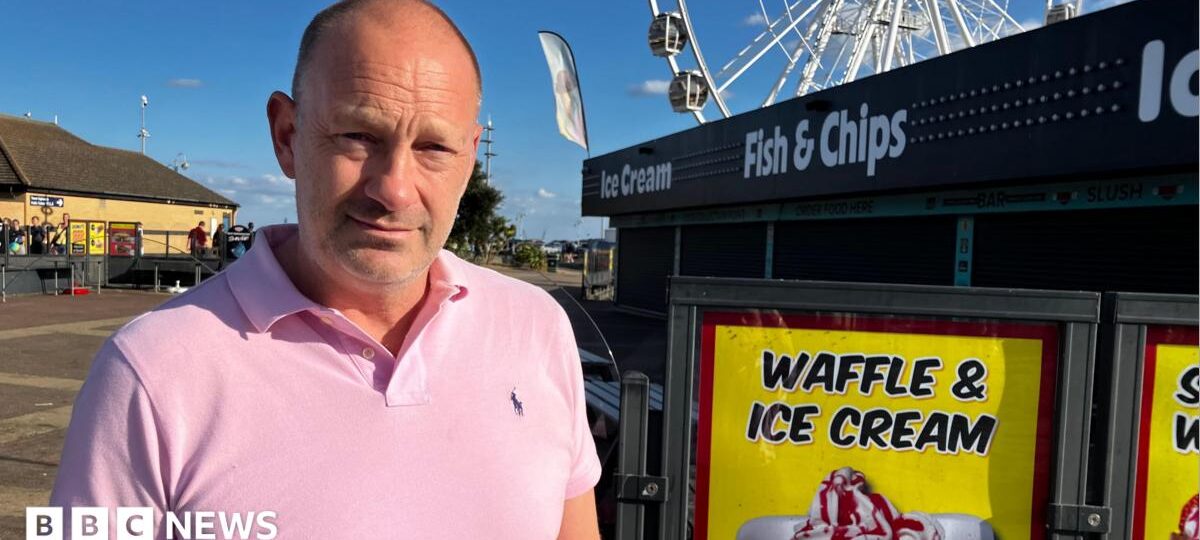 Seaside visitors going home earlier, Skegness traders say