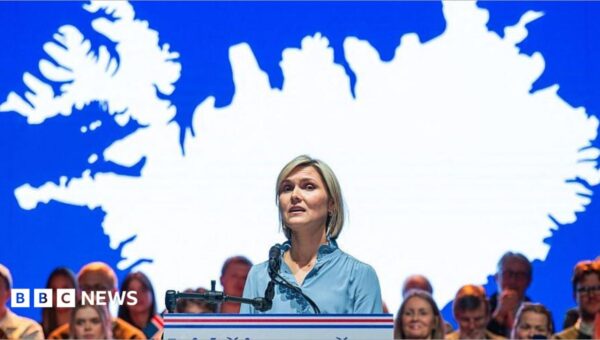 Iceland holds knife-edge referendum on EU – and it could be decided on fish