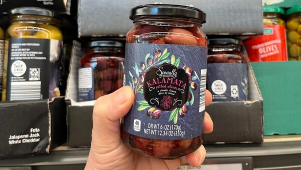 I’m a dietitian who loves Aldi. I rely on these 11 staples to feed my family of 4 on a budget.