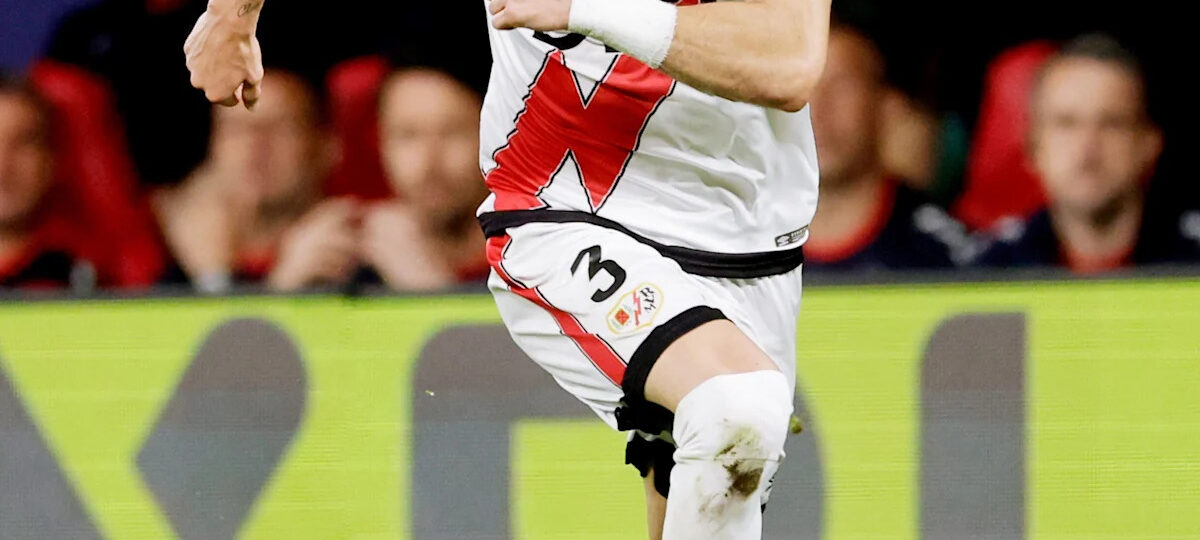 Chelsea, Rayo Vallecano agree €19+2m Pep Chavarría transfer — report