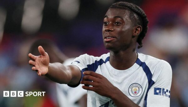 Rejecting Arsenal & emulating Hazard – Monga makes debut in Man City win