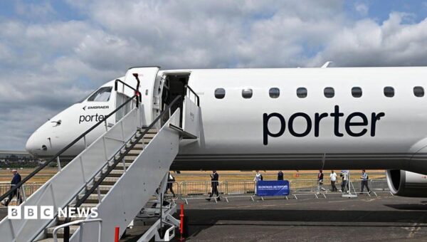 Canada flight cancelled after child refuses to wear seat belt